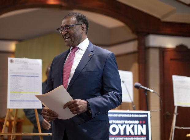 Richard Boykin smiles after a press conference on May 3, 2022, at Chicago Temple. (Brian Cassella/Chicago Tribune)