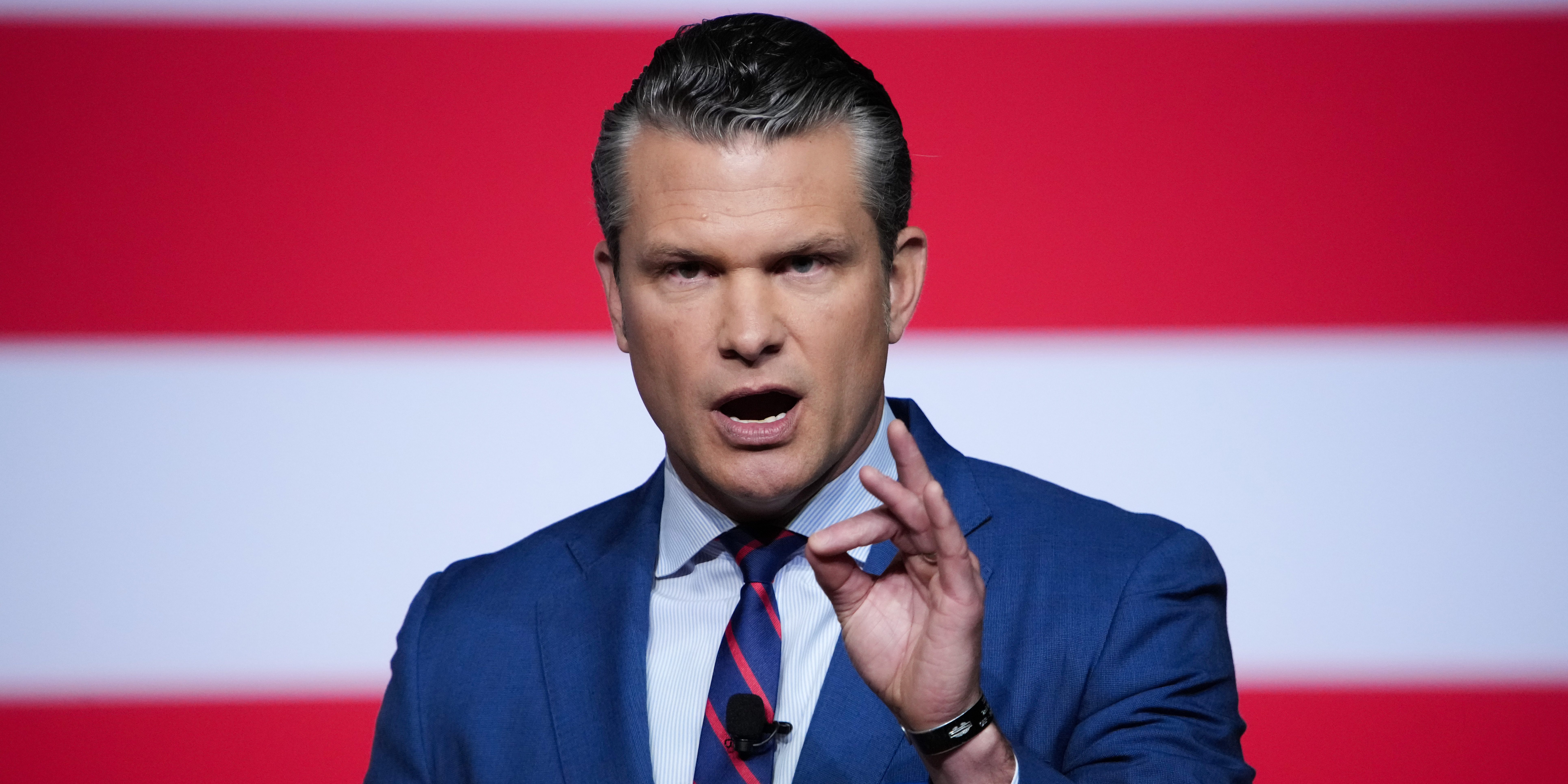 QUANTICO, VIRGINIA - SEPTEMBER 30: U.S. Secretary of War Pete Hegseth speaks to senior military leaders at Marine Corps Base Quantico on September 30, 2025 in Quantico, Virginia. In an unprecedented gathering, almost 800 generals, admirals and their senior enlisted leaders have been ordered into one location from around the world on short notice. (Photo by Andrew Harnik/Getty Images)